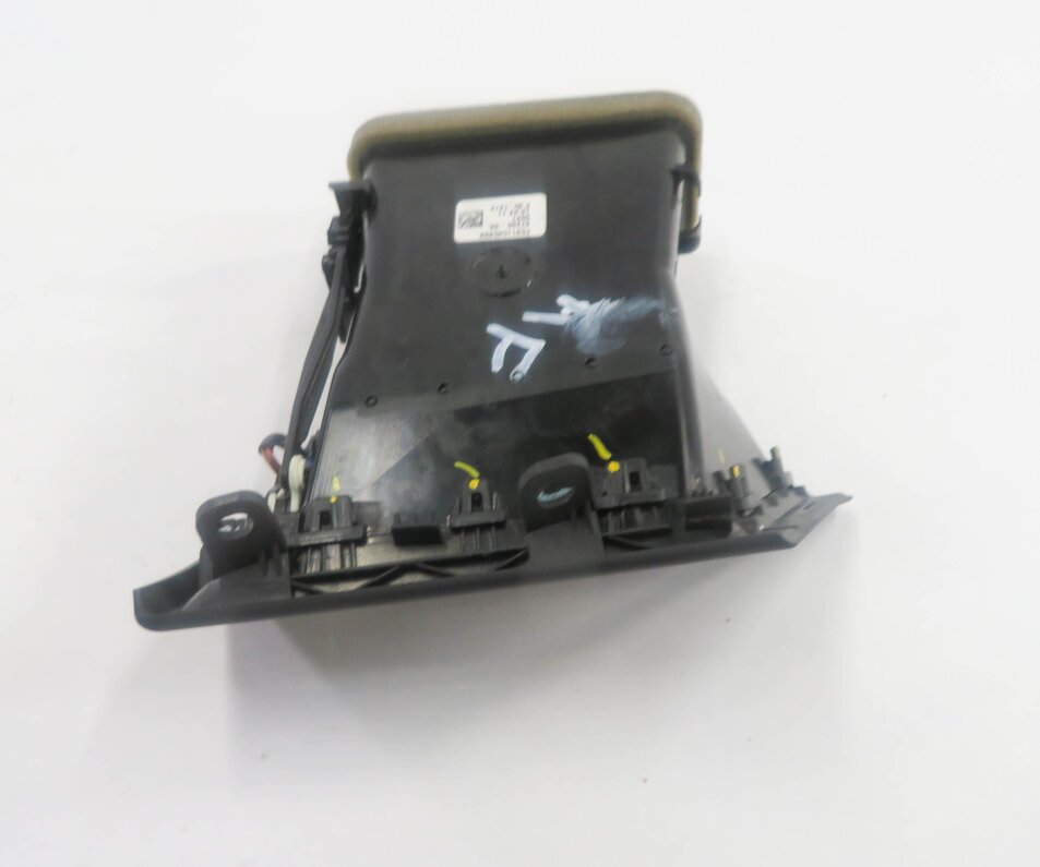 Thumbnail 5: 2012 BMW 750i (F01) RIGHT FRONT PASSENGER DASH HEATER A/C AIR VENT