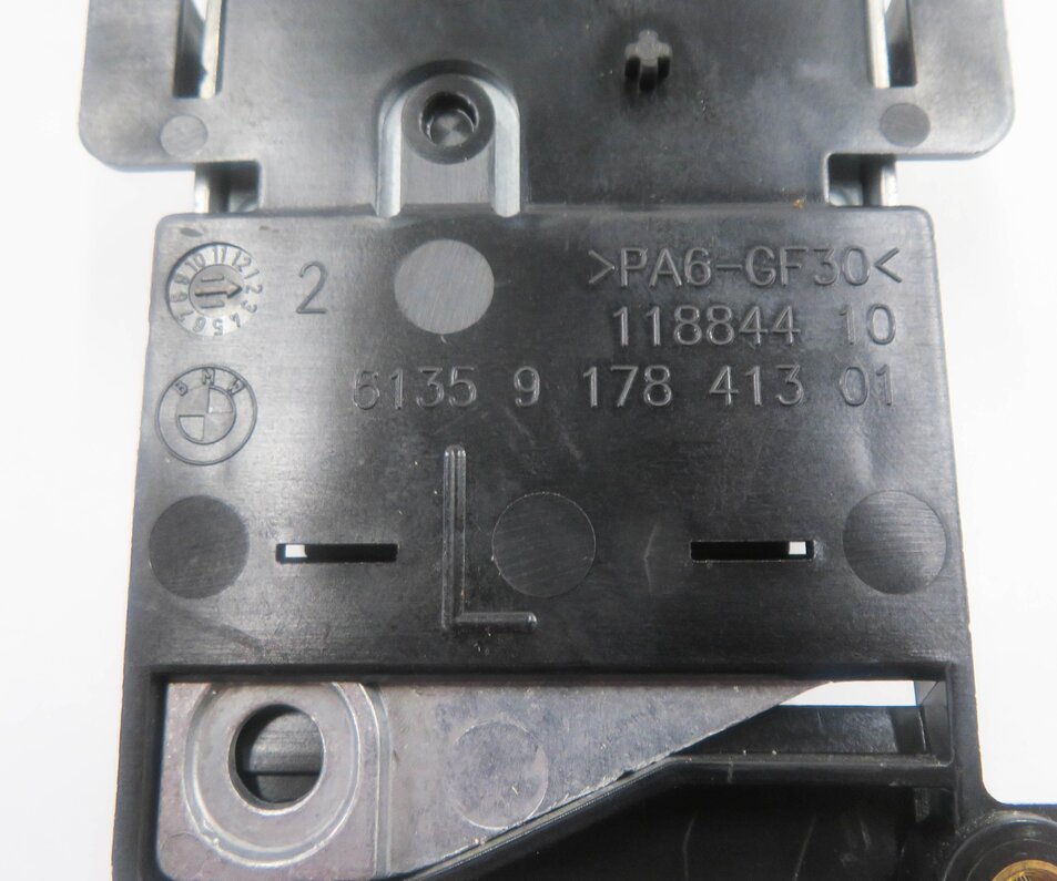 Thumbnail 3: 2009-2012 BMW 740i 750i 760i B7 (F01 F02) LEFT FRONT DRIVER SEATBELT MODULE