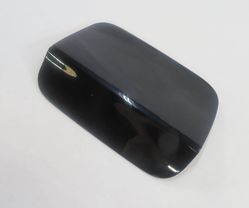 Thumbnail 4: 2009-2015 BMW 740i 750i (F01) FUEL TANK DOOR TRIM FLAP COVER (CARBON BLACK 416)