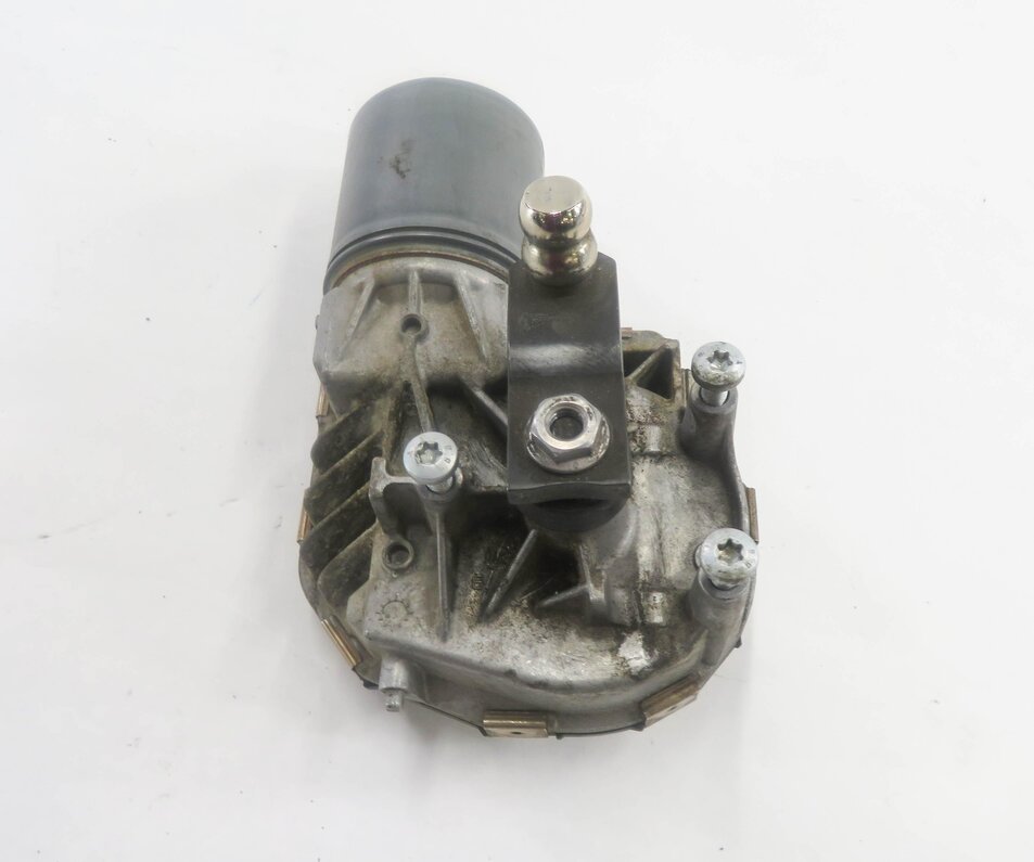 2010-2016 BMW M5 528i 535i 550i 740i 750i 760i (F01 F10) WINDSHIELD WIPER MOTOR