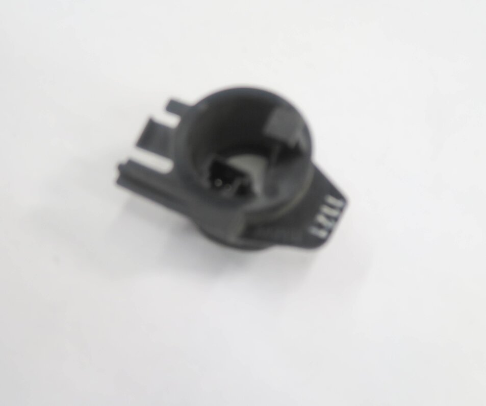 Thumbnail 4: 2012 BMW 750i (F01) IGNITION SWITCH IMMOBILIZER COIL RING