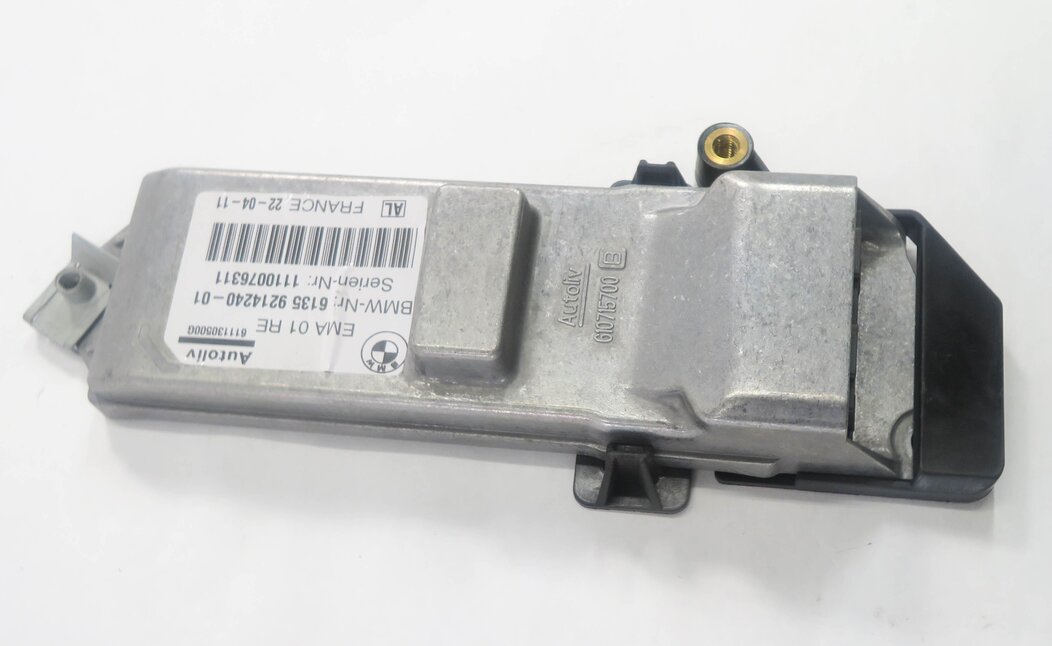 Thumbnail 2: 2009-2012 BMW 740i 750i 760i B7 (F01 F02) RIGHT FRONT PASSENGER SEATBELT MODULE