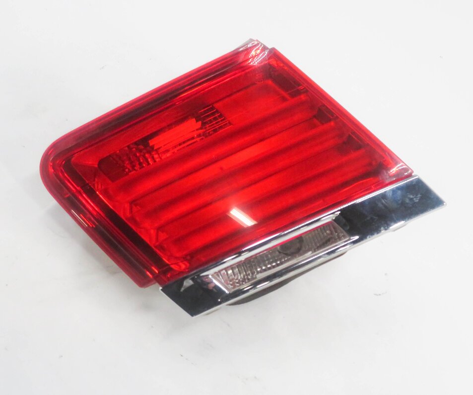 Thumbnail 3: 09-12 BMW 740i 750i 760i B7 (F01) LEFT SIDE REAR TRUNK LID TAILLIGHT LIGHT LAMP