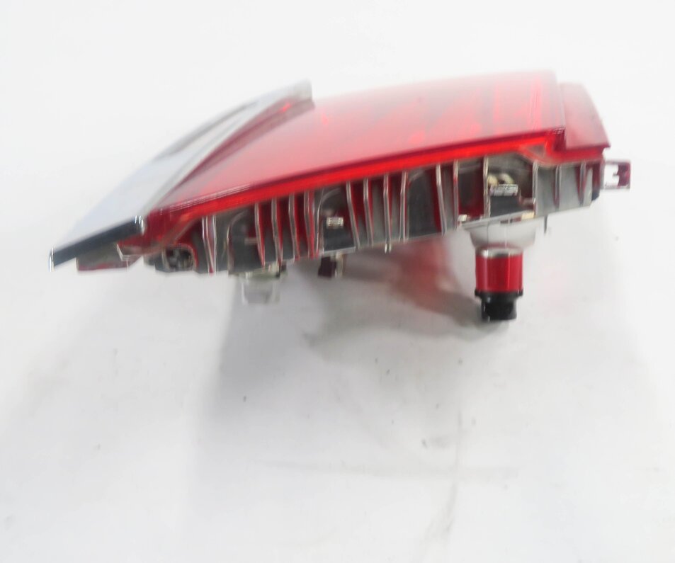 Thumbnail 6: 09-12 BMW 740i 750i 760i B7 (F01) LEFT SIDE REAR TRUNK LID TAILLIGHT LIGHT LAMP