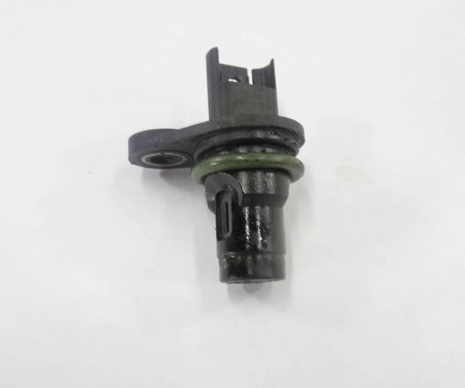 Thumbnail 5: 2012 BMW 750i (F01) 4.4L N63 TWIN TURBO ENGINE - CAMSHAFT CAM POSITION SENSOR