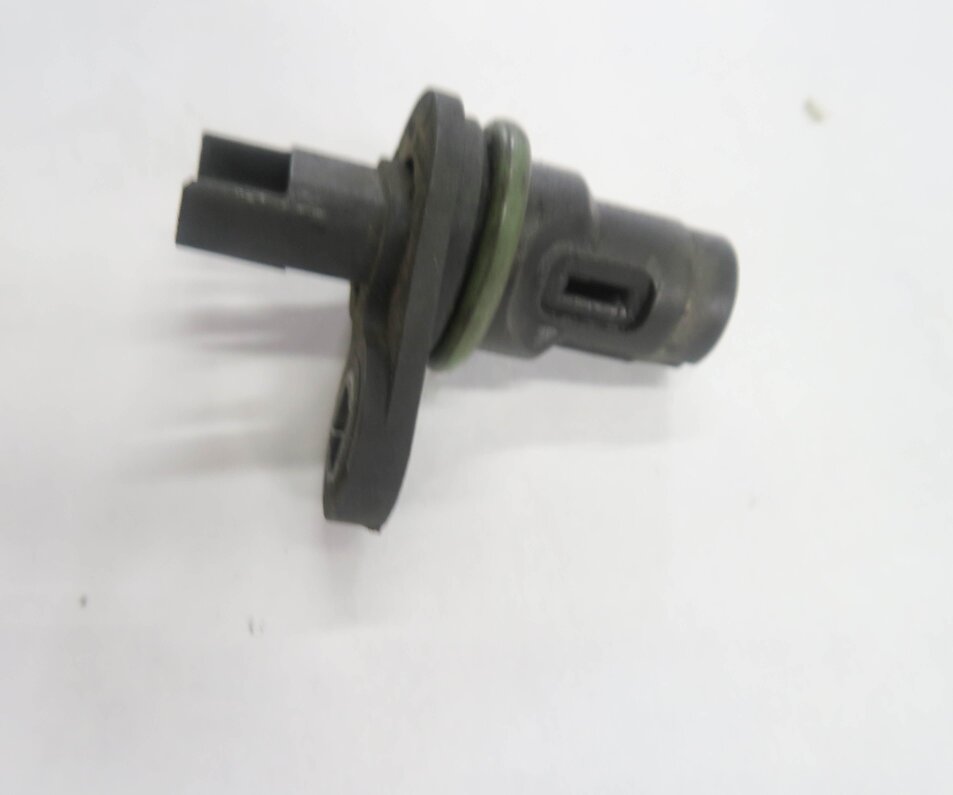 Thumbnail 4: 2012 BMW 750i (F01) 4.4L N63 TWIN TURBO ENGINE - CAMSHAFT CAM POSITION SENSOR