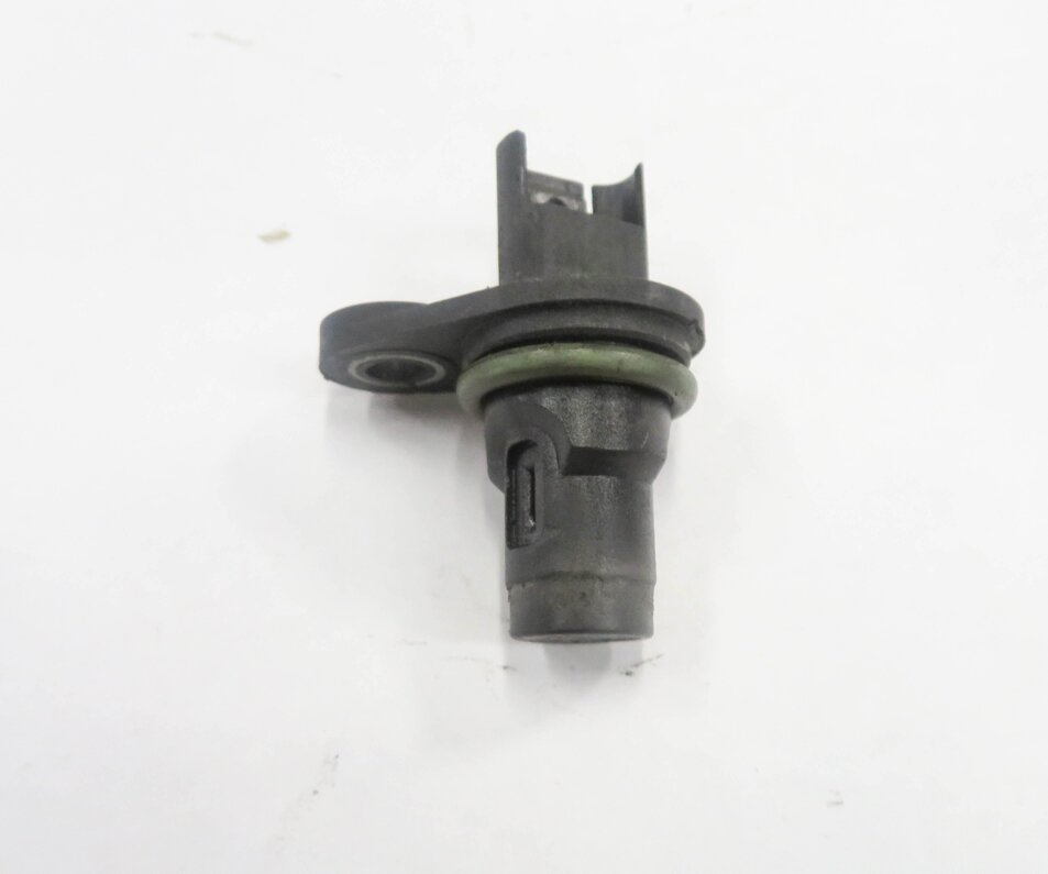 Thumbnail 5: 2012 BMW 750i (F01) 4.4L N63 TWIN TURBO ENGINE - CAMSHAFT CAM POSITION SENSOR