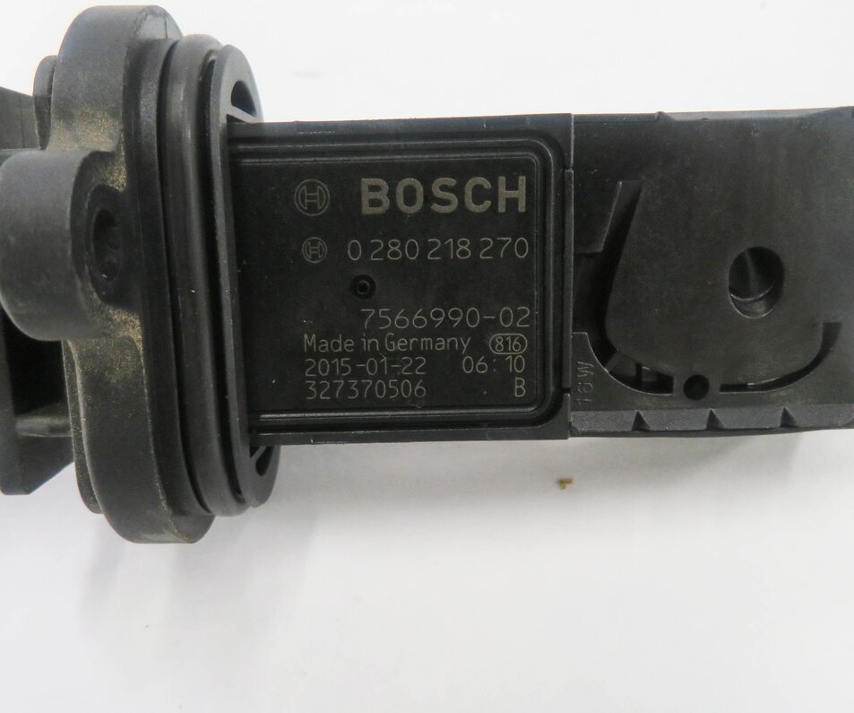 Thumbnail 6: 06-14 BMW 550i 750i 650i X5 X6 (E60 E70 E71 F01 F10) V8 MASS AIR FLOW SENSOR MAF