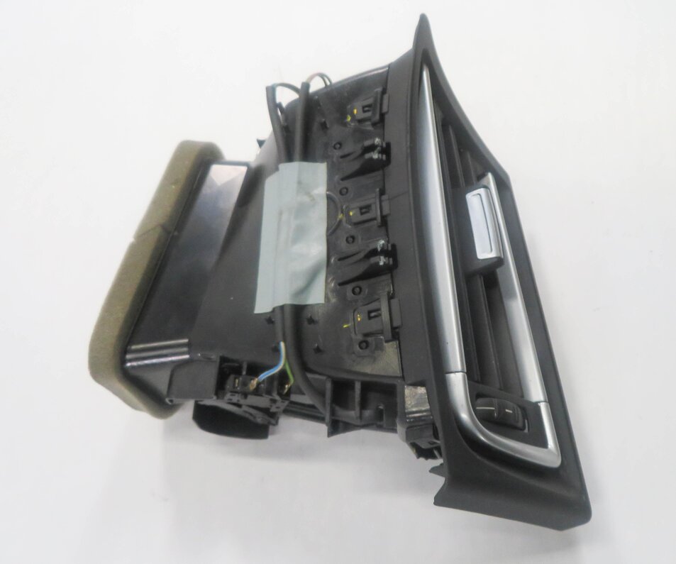 Thumbnail 3: 2012 BMW 750i (F01) LEFT FRONT DRIVER DASH HEATER A/C AIR VENT
