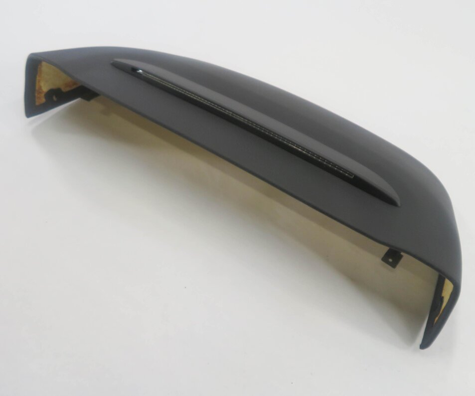 Thumbnail 2: 2012 BMW 750i (F01) FRONT LEFT / RIGHT SEAT LIGHTED BACK TRIM PANEL