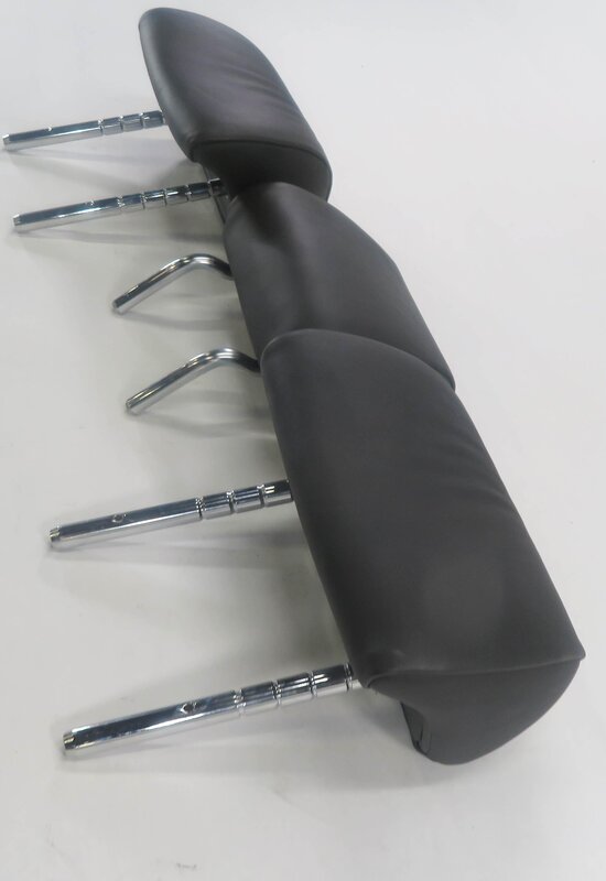 Thumbnail 2: 2012 BMW 750i (F01) REAR SEAT - LEFT / CENTER / RIGHT - HEADREST SET (BLACK)