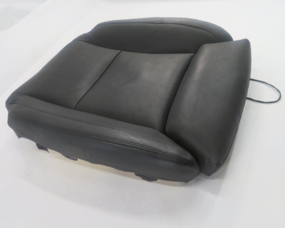 Thumbnail 5: 2012 BMW 750i (F01) RIGHT FRONT LOWER BOTTOM HEATED COMFORT SEAT CUSHION (BLACK)