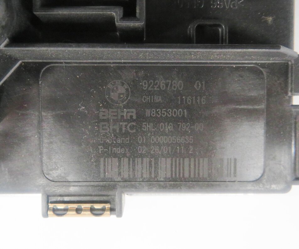 Thumbnail 2: 2012 BMW 750i (F01) FRONT HEATER A/C BLOWER FAN MOTOR SPEED RESISTOR
