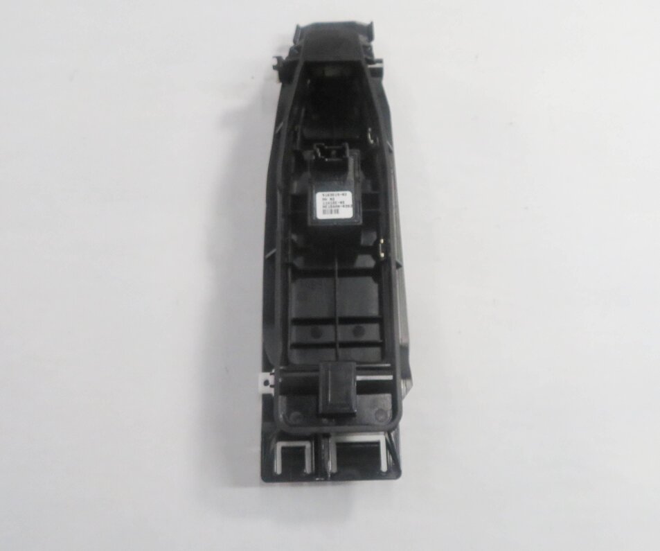 Thumbnail 5: 2012 BMW 750i (F01) RIGHT FRONT PASSENGER DOOR POWER WINDOW SWITCH (BLACK)