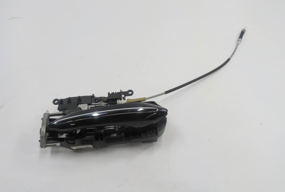 Thumbnail 2: 09-18 BMW 528i 535i 550i 740i 750i 760i RIGHT FRONT COMFORT DOOR HANDLE (BLACK)