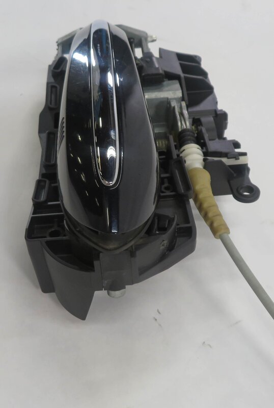 Thumbnail 4: 09-18 BMW 528i 535i 550i 740i 750i 760i RIGHT FRONT COMFORT DOOR HANDLE (BLACK)