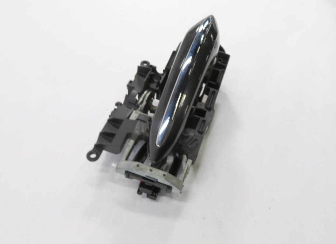 Thumbnail 3: 09-18 BMW 528i 535i 550i 740i 750i - RIGHT PASSENGER COMFORT DOOR HANDLE (GRAY)