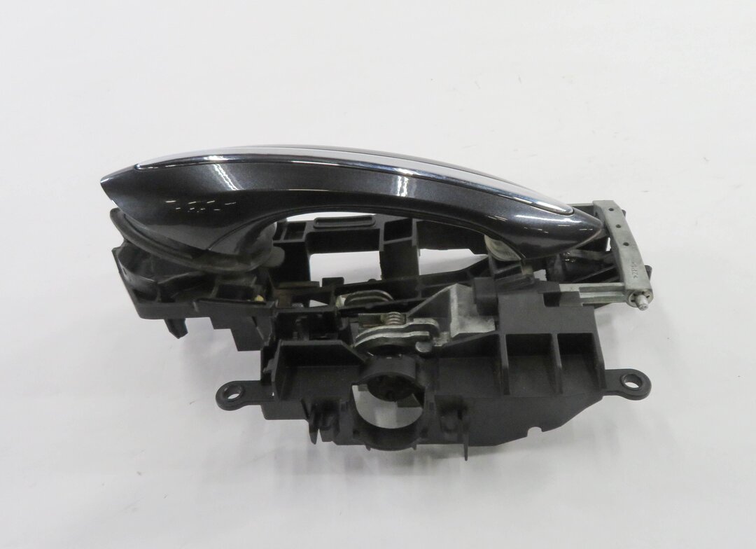 Thumbnail 5: 09-18 BMW 528i 535i 550i 740i 750i - RIGHT PASSENGER COMFORT DOOR HANDLE (GRAY)