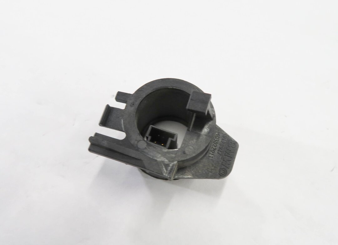 2011 BMW 550i (F10) IGNITION SWITCH IMMOBILIZER SIGNAL COIL RING