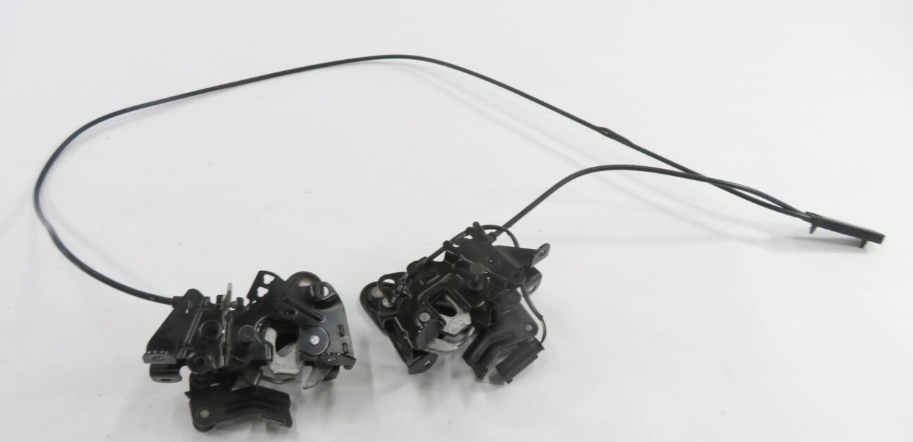 Thumbnail 5: 2011 BMW 550i (F10) FRONT LEFT & RIGHT LOWER HOOD LATCH SET w/ CABLE