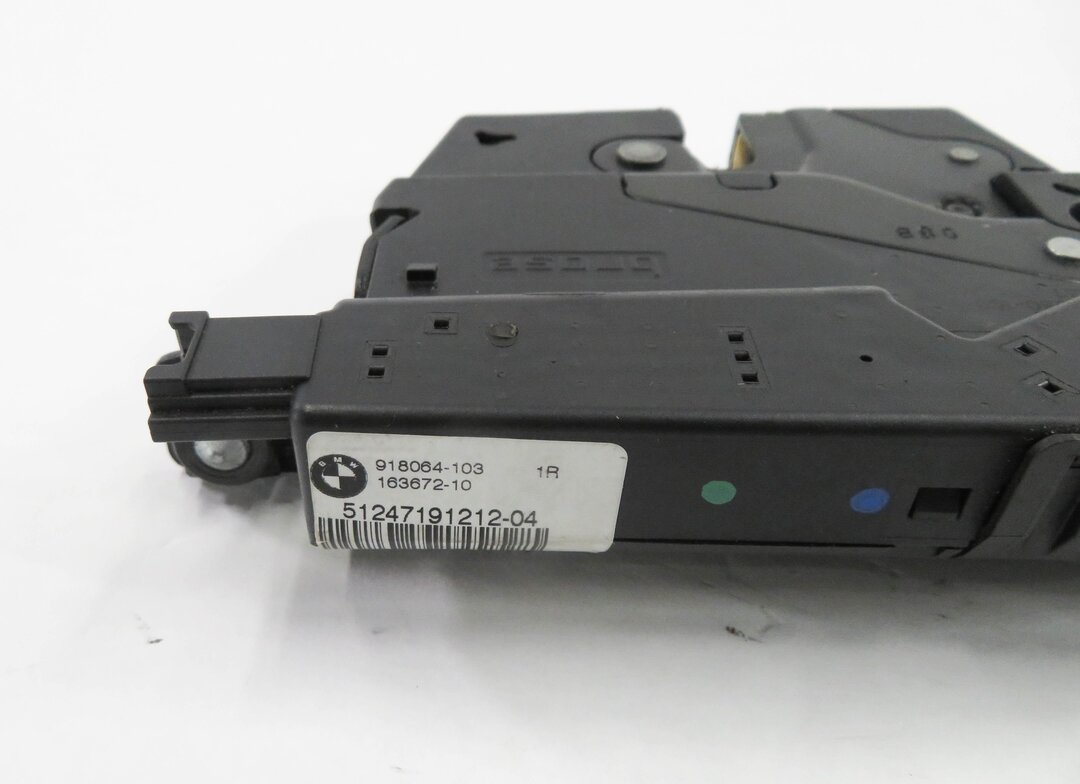 Thumbnail 7: 2011 BMW 550i (F10) REAR TRUNK LOCK LATCH ACTUATOR