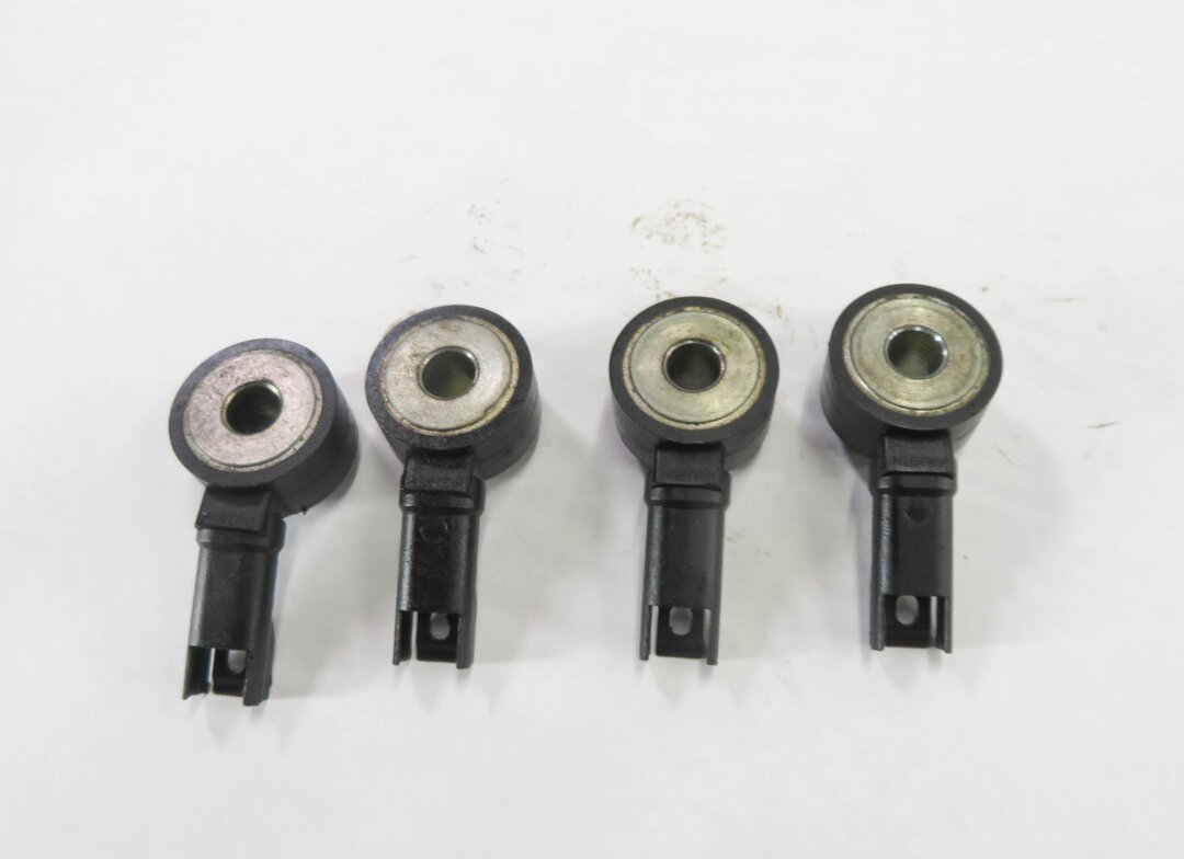 Thumbnail 5: 2011 BMW 550i (F10) 4.4L TWIN TURBO ENGINE - KNOCK PING DETONATION SENSOR SET-4