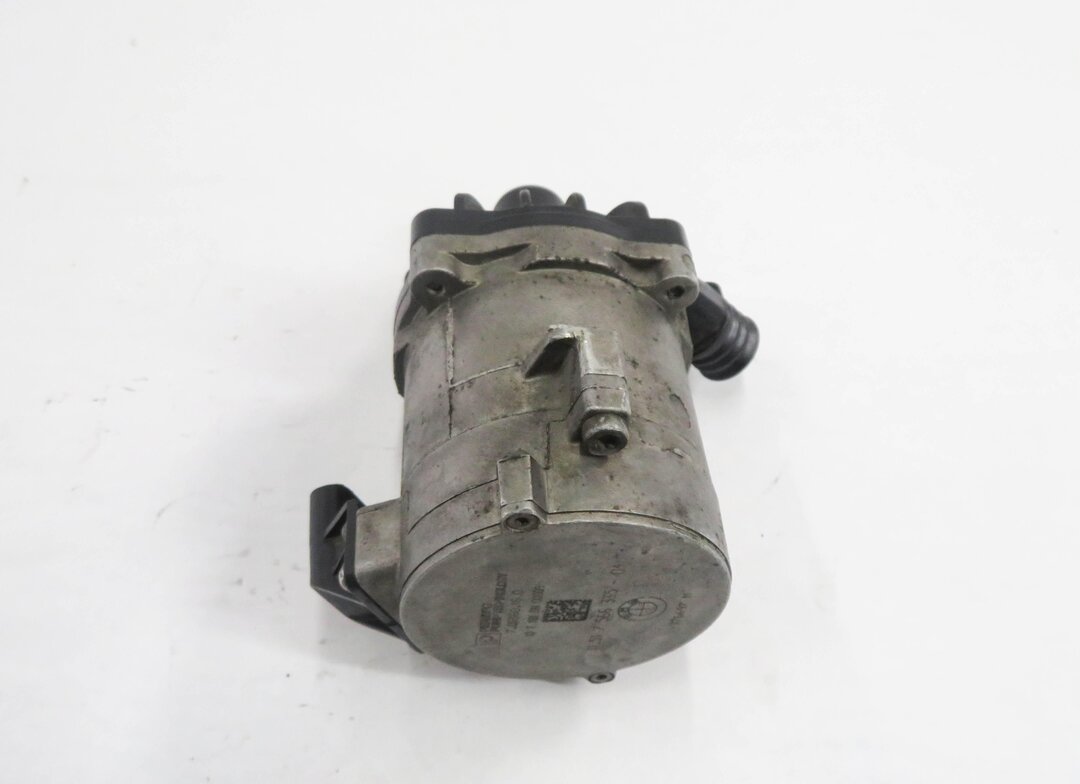 Thumbnail 5: 2011 BMW 550i (F10) 4.4L N63 V8 TWIN TURBO ENGINE - AUXILIARY WATER PUMP