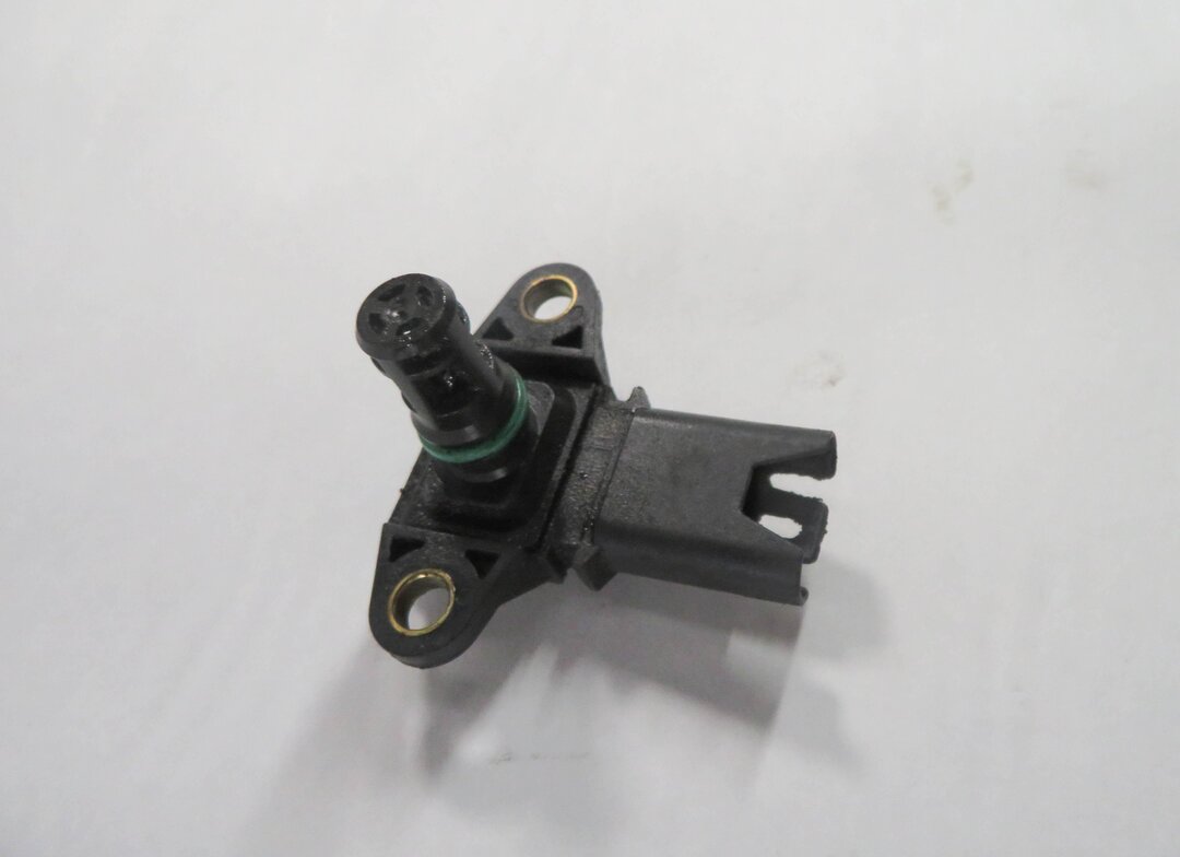 Thumbnail 3: 2011 BMW 550i (F10) 4.4L N63 V8 TWIN TURBO ENGINE - MAP MANIFOLD PRESSURE SENSOR