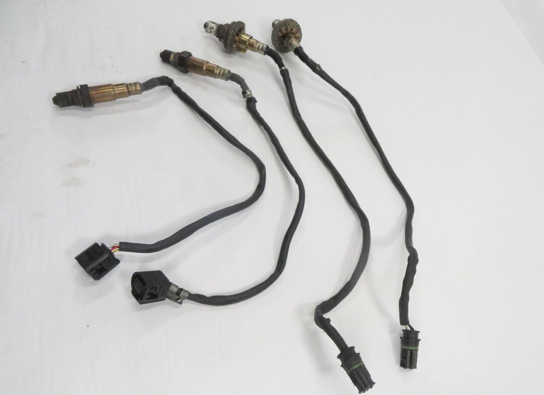 Thumbnail 3: 2011 BMW 550i (F10) 4.4L N63 - PRE / POST CAT O2 OXYGEN LAMBDA PROBE SENSOR SET