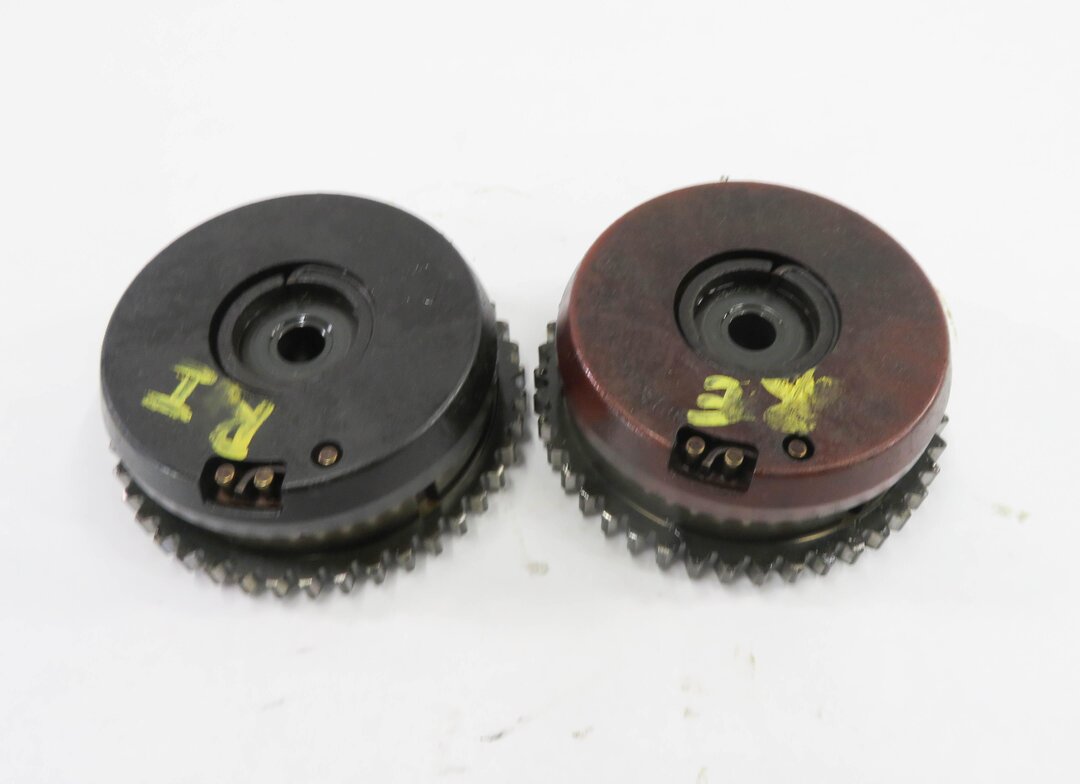 Thumbnail 5: 2011 BMW 550i (F10) 4.4L N63 TWIN TURBO - RIGHT ENGINE CAMSHAFT TIMING GEAR SET
