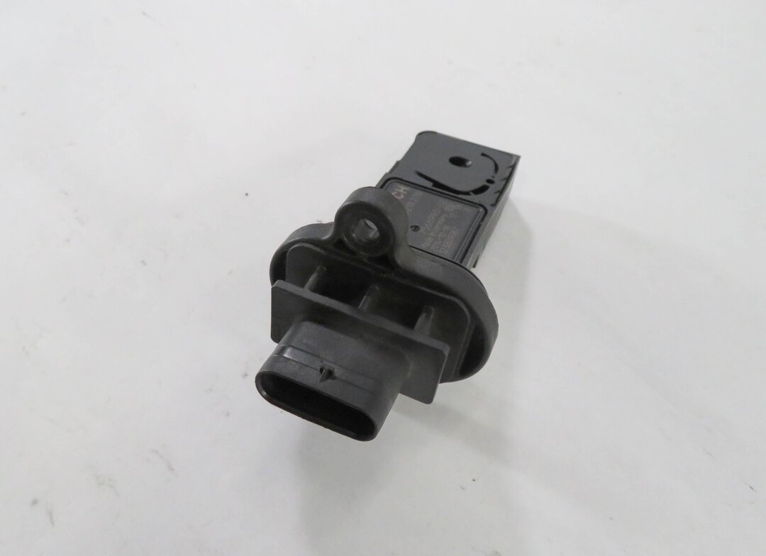 Thumbnail 6: 06-14 BMW 550i 750i 650i X5 X6 (E60 E70 E71 F01 F10) V8 MASS AIR FLOW SENSOR MAF