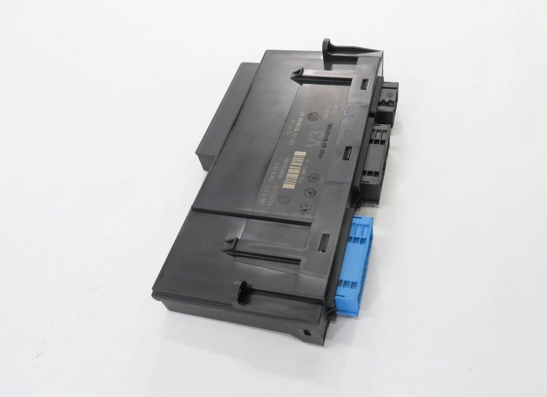 Thumbnail 4: 2010-2011 BMW 528i 535i 550i 535iGT 550iGT (F07 F10) MAIN BODY CONTROL MODULE