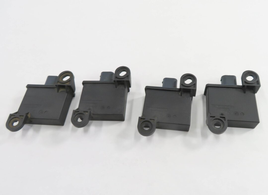 Thumbnail 5: 2011 BMW 550i (F10) TPMS TIRE AIR PRESSURE SENSOR TRIGGER MODULE SET-4