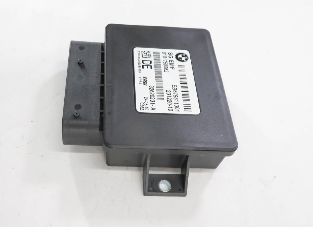 Thumbnail 3: 11-19 BMW 528i 535i 550i 640i 650i M5 M6 X3 X4 - PARKING BRAKE CONTROL MODULE