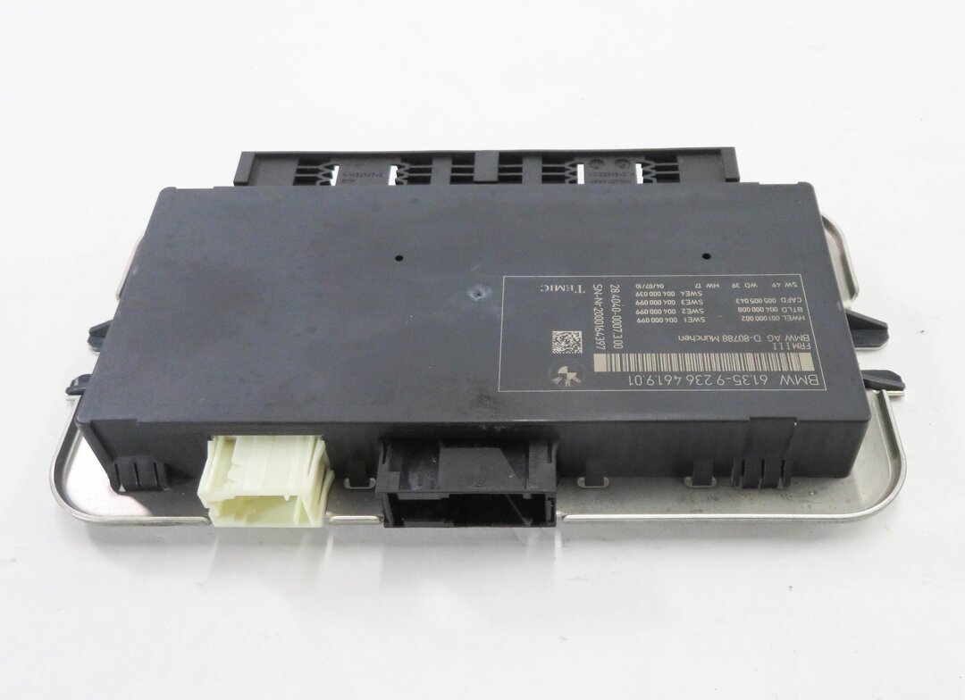 Thumbnail 5: 2010-2017 BMW 528i 535i 550i 650i 750i M5 X3 - FRMIII BODY LIGHT CONTROL MODULE