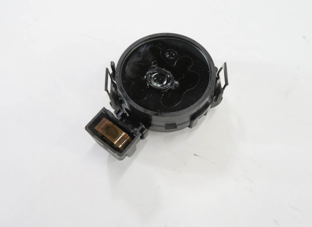 2011 BMW 550i (F10) FRONT WINDSHIELD RAIN WATER SOLAR LIGHT SENSOR MODULE (RLS)