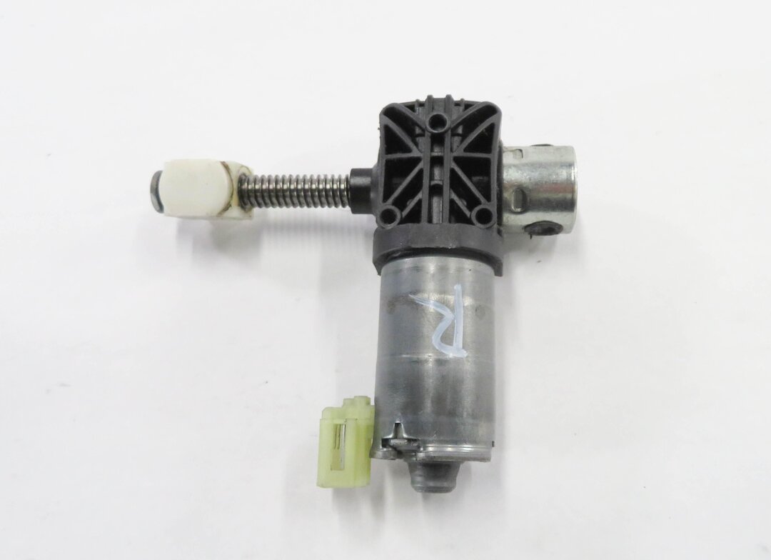 Thumbnail 9: 2011 BMW 550i (F10) RIGHT FRONT PASSENGER POWER SEAT MOTOR SET-5