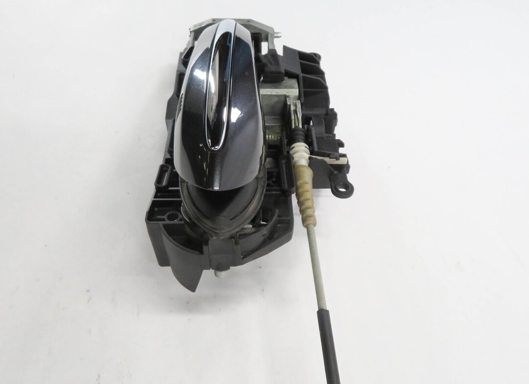 Thumbnail 3: 09-18 BMW 528i 535i 550i 740i 750i - RIGHT PASSENGER COMFORT DOOR HANDLE (GRAY)