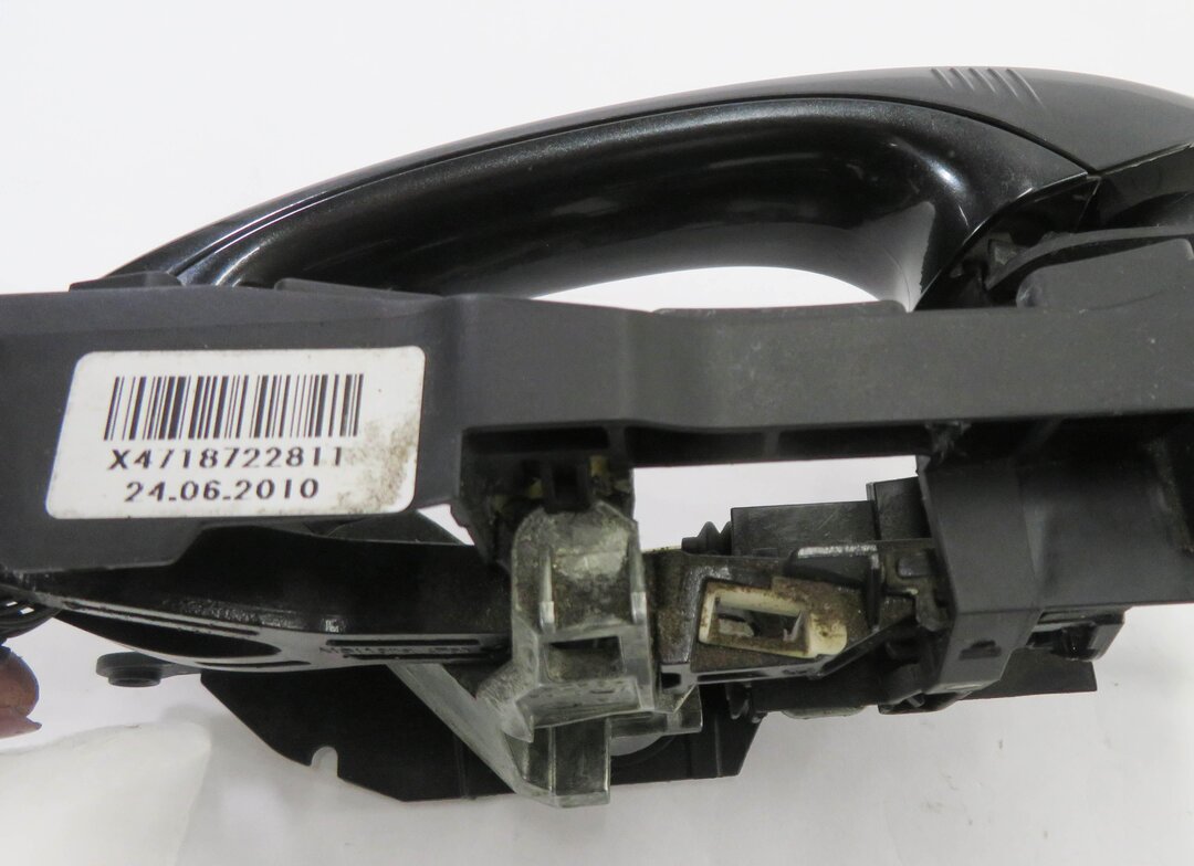 Thumbnail 7: 09-18 BMW 528i 535i 550i 740i 750i - RIGHT PASSENGER COMFORT DOOR HANDLE (GRAY)