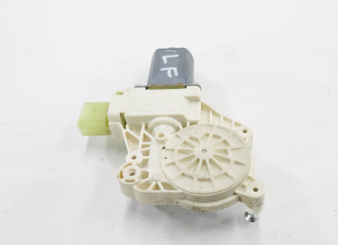Thumbnail 2: 11-16 BMW 528i 535i 550i M5 (F10) LEFT DRIVER SIDE WINDOW MOTOR (FRONT / REAR)