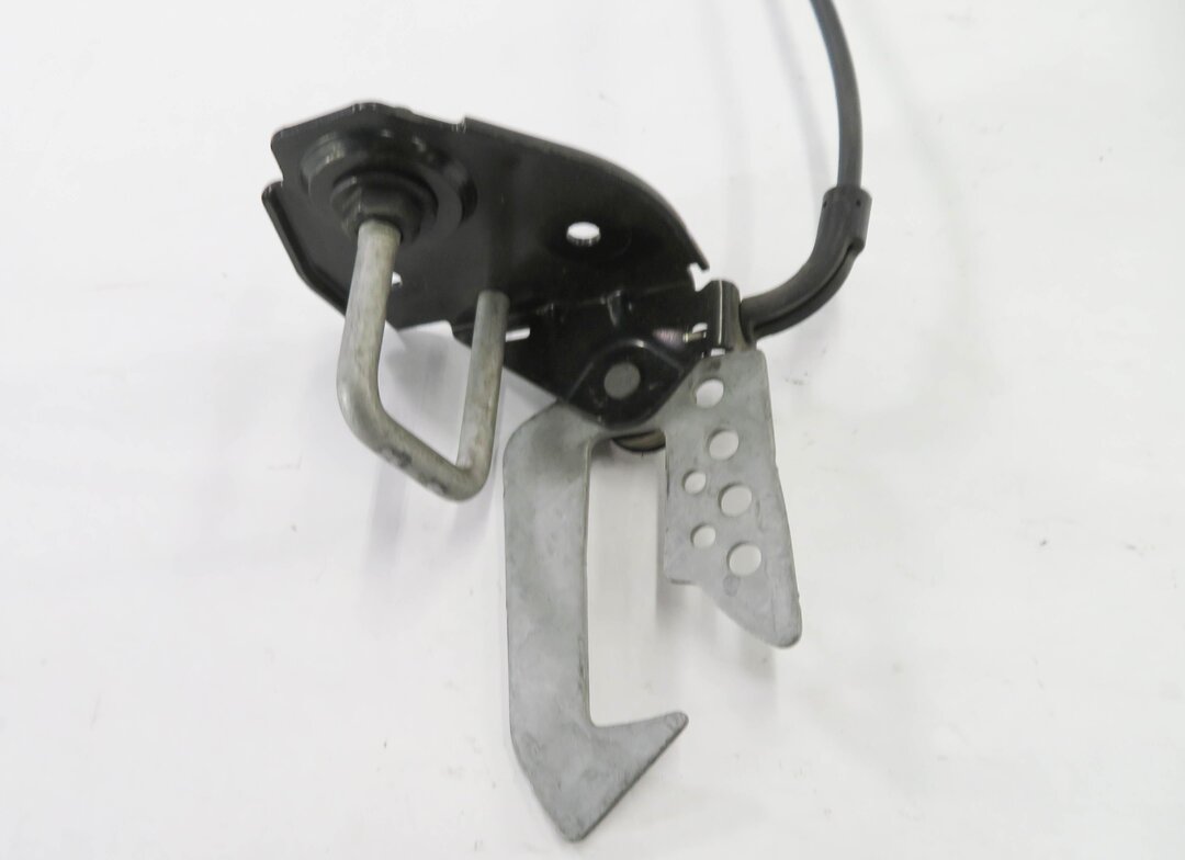 Thumbnail 4: 2011 BMW 550i (F10) LEFT FRONT DRIVER UPPER HOOD SAFETY LATCH CATCH HOOK