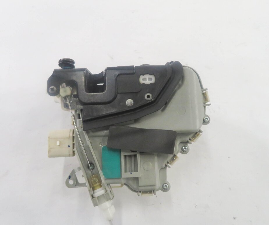 Thumbnail 4: 2010-2019 AUDI / PORSCHE A4 S4 A5 S5 A6 Q3 Q5 Q7 TT 911 - LEFT FRONT DOOR LATCH