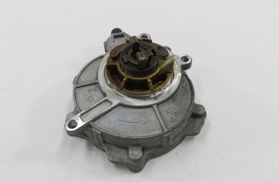 Thumbnail 5: 2014 AUDI Q7 (4L) 3.0L CTW SUPERCHARGED ENGINE - BRAKE VACUUM PUMP