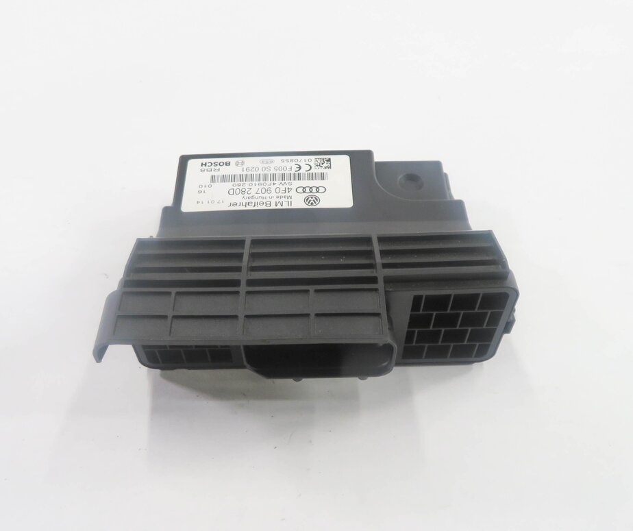 Thumbnail 4: 2014 AUDI Q7 (4L) ONBOARD POWER SUPPLY CONTROL MODULE