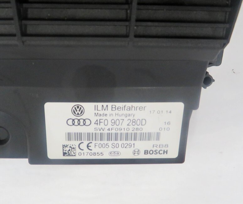 Thumbnail 5: 2014 AUDI Q7 (4L) ONBOARD POWER SUPPLY CONTROL MODULE