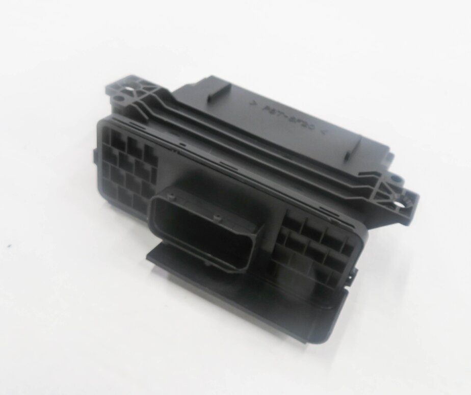 Thumbnail 6: 2014 AUDI Q7 (4L) ONBOARD POWER SUPPLY CONTROL MODULE