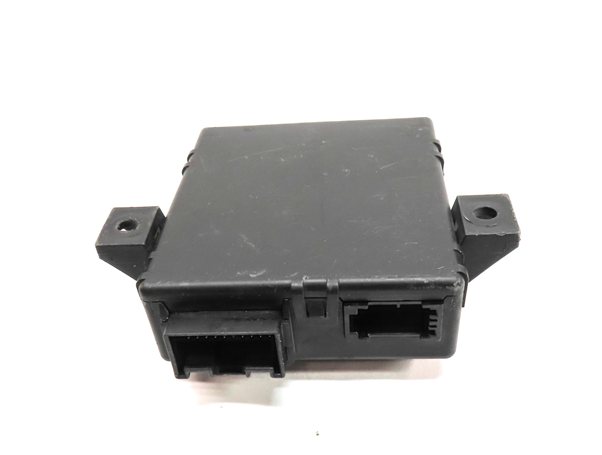 Thumbnail 5: 2014 AUDI Q7 (4L) PRIMARY GATEWAY CONTROL MODULE IMMOBILIZER COMPUTER
