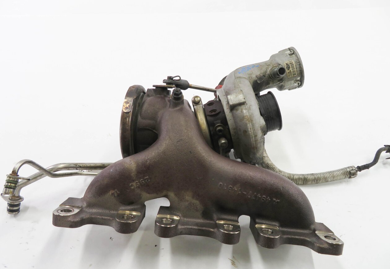 Thumbnail 4: 2015-2018 PORSCHE CAYENNE (958) 3.6L TURBO ENGINE - LEFT TURBOCHARGER ASSEMBLY