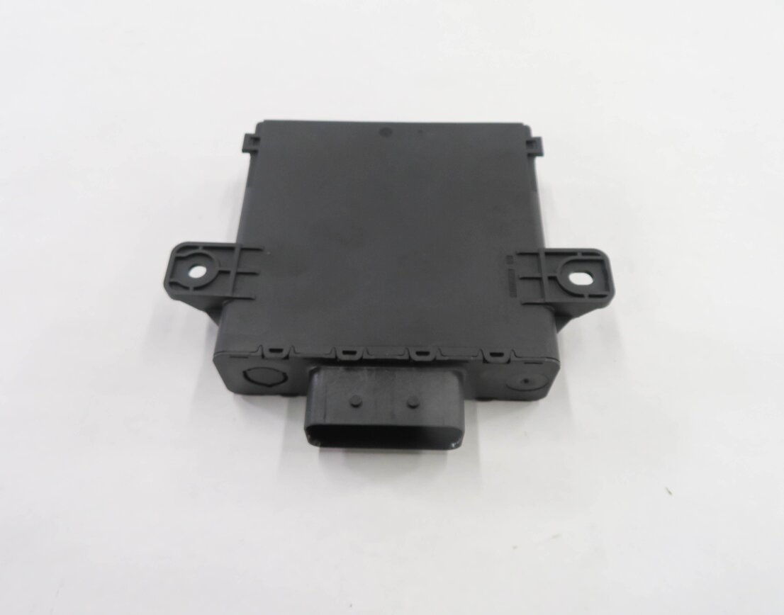 Thumbnail 6: 2016 PORSCHE CAYENNE GTS (958) VOLTAGE CONVERTER CONTROL MODULE