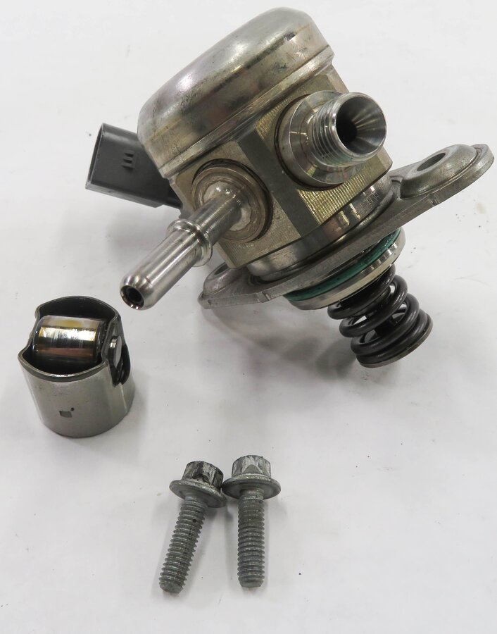 14-18 PORSCHE CAYENNE MACAN PANAMERA (958 970) 3.0L 3.6L - MECHANICAL FUEL PUMP